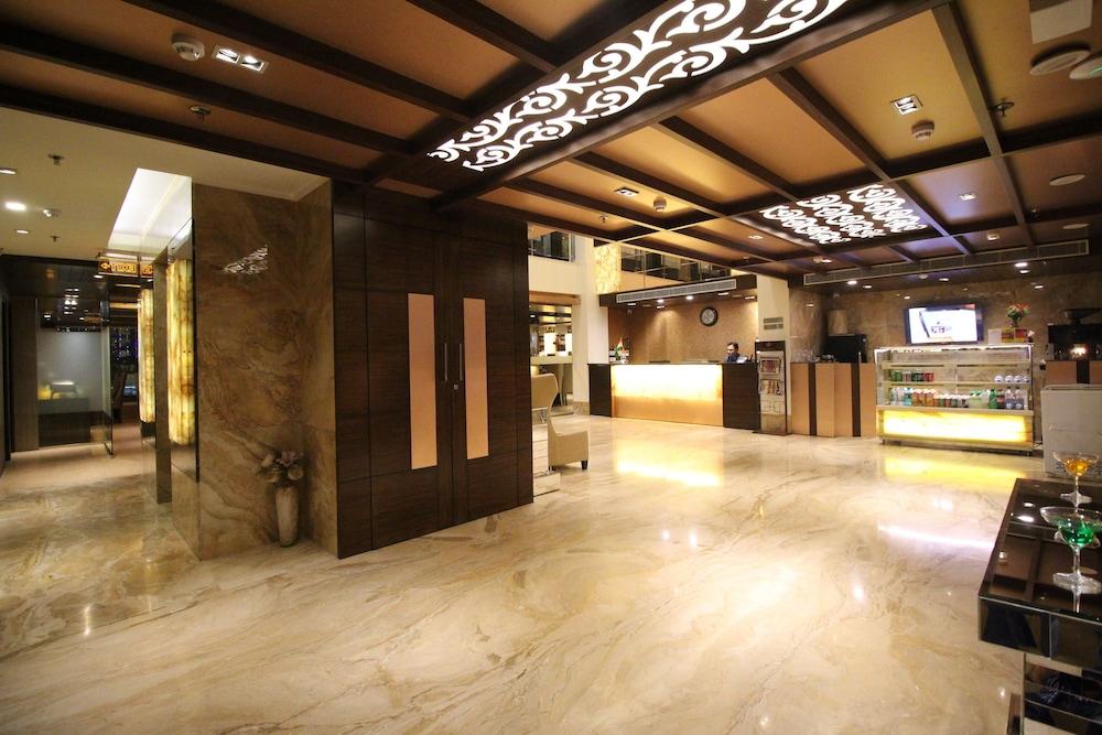 Hotel Golden Grand Delhi  Ngoại thất bức ảnh